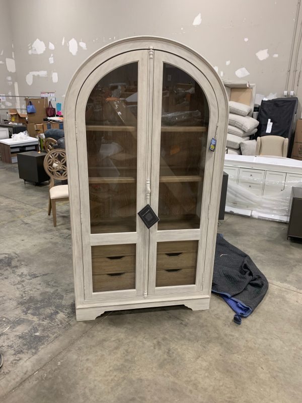 Hooker Furniture Sunset Point Curio Cabinet in Hatteras White Sale - Image 5
